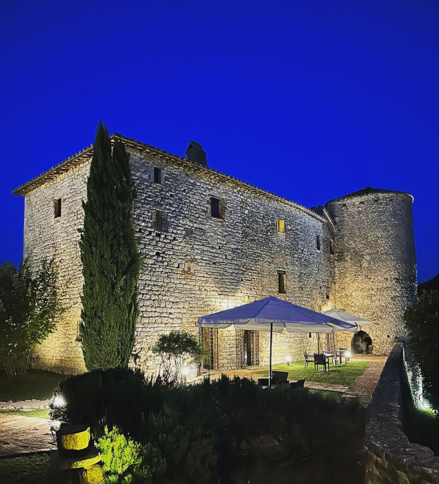 Castello Valenzino Antognola Exterior foto